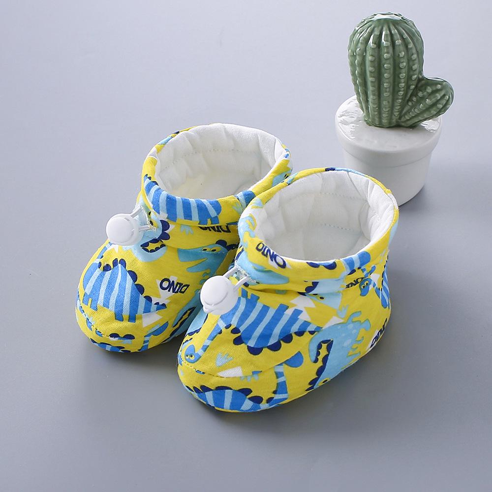 Winter Newborn Fleece-Lined Soft-Soled Baby Shoes & Socks: Warm Cotton for Toddlers, Boys & Girls