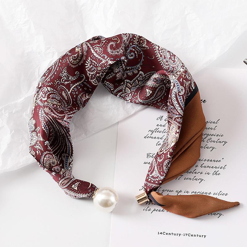 Women's Magnetic Buckle Neck Scarf Polka Dot Paisley Stripe Printed Thin Ribbon Scarf For Shirt Work Outfit Spring Summer Styling