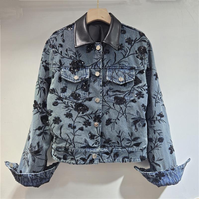

Шикарная короткая джинсовая куртка 2025 года с цветочным дизайном из пайеток, воротником из ПУ-кожи и контрастными цветами One Size
