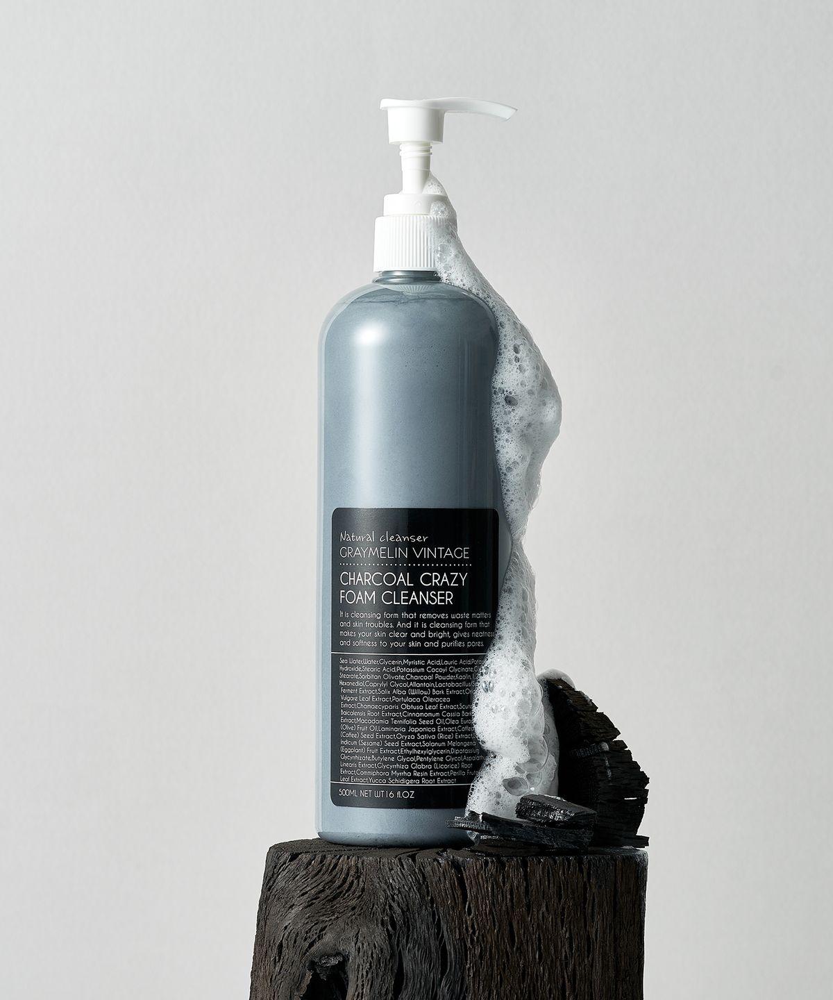 Crazy Large Capacity Pore Foam Cleansing Charcoal 500ml