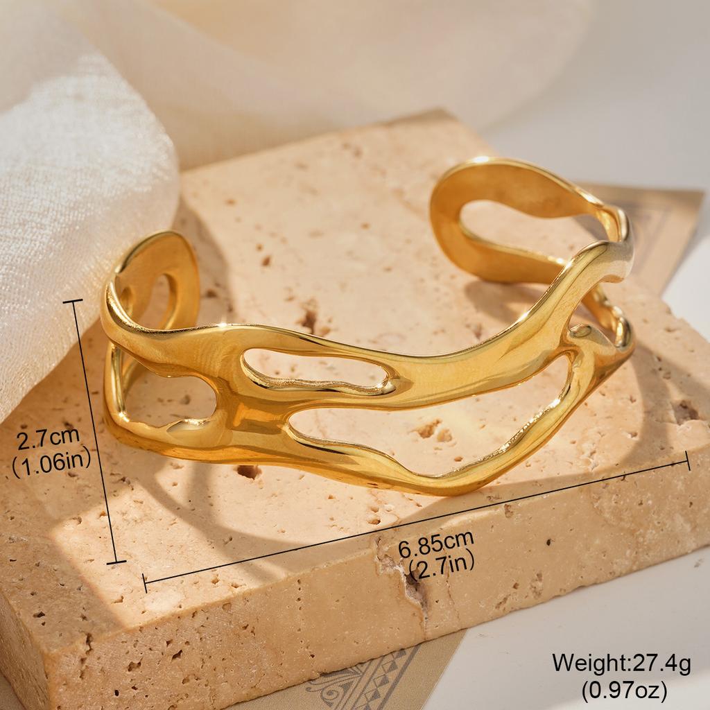 Still simple and personalized new double-layer staggered metal jewelry European and American open stainless steel bracelet female gold