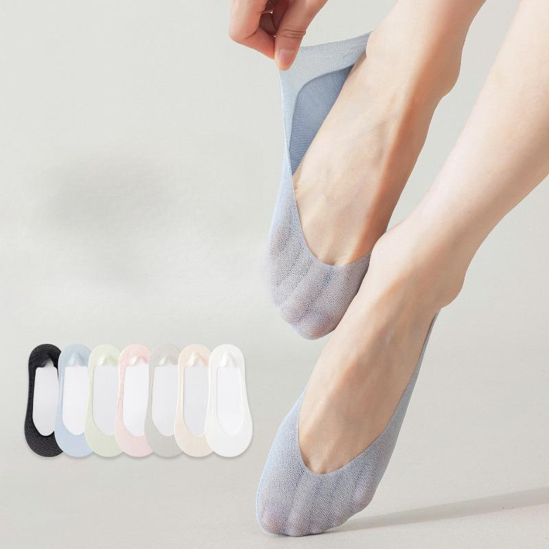 Women's Summer Thin Ice Silk Invisible Non Slip Non Drop Heel Low Top Socks