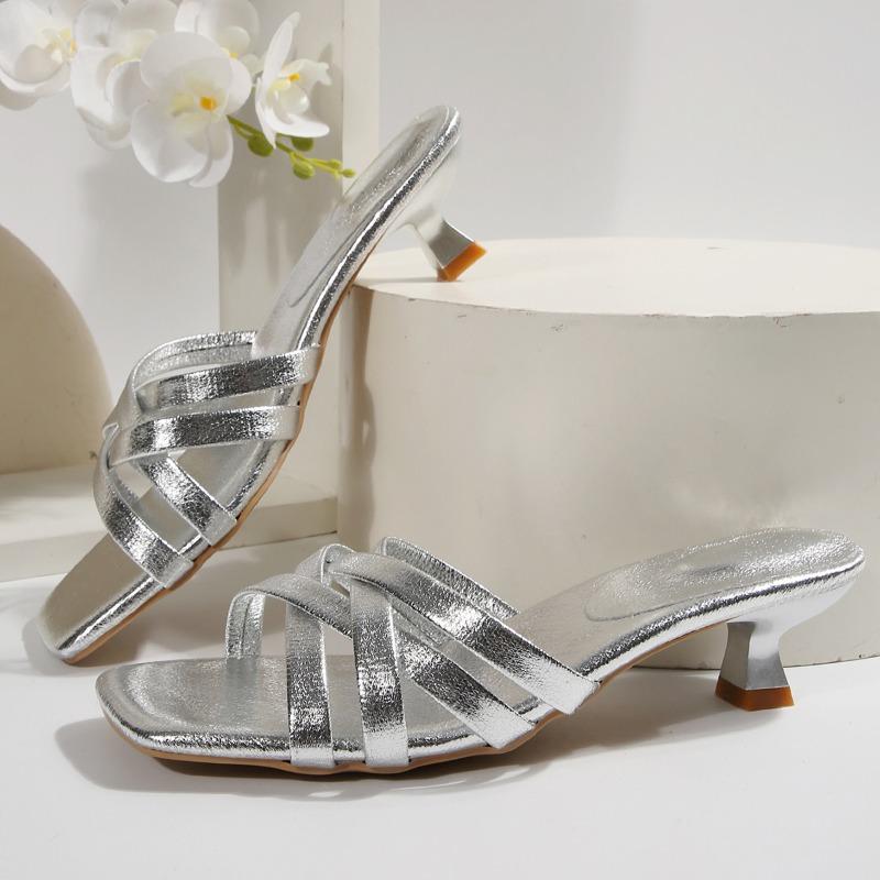 

French Thin Strap and Thin Heel Temperament Versatile Sandals Square Head One Word Cool Drag Girl Niche High Heel Cool Drag Girl 43 срібний