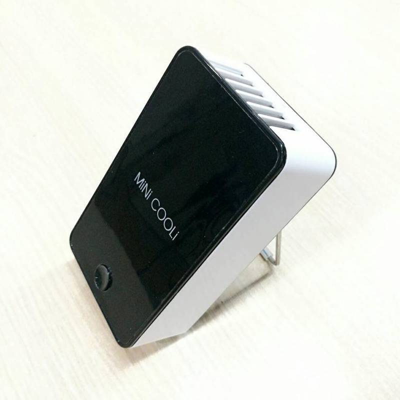 Usb Rechargeable Portable Fan With Quiet Operation And Vertical Oscillation For Travel Use