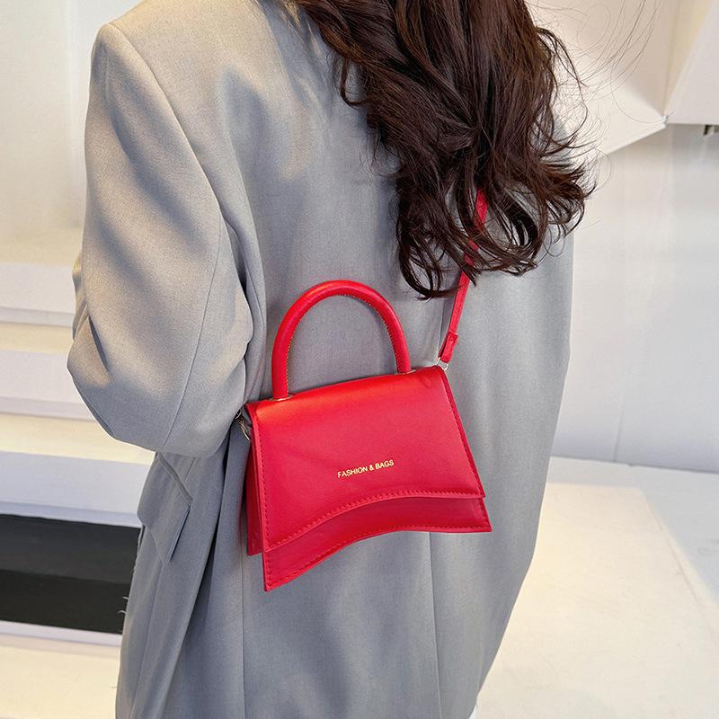 Korean version of foreign style retro ins style trend small square bag women's simple fashion solid color casual light luxury messenger bag