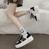 Plateau-Muffin-Schuhe Damen neue lässige vielseitige Sport-Board-Schuhe im Herbst und Winter 2025 ins tide-increasing weiße Schuhe