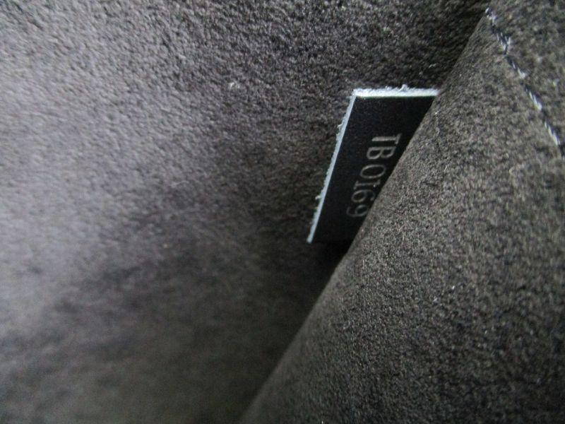 Authentic LOUIS VUITTON Epi Black Leather Clutch Bag Document Case Pochette Jour GM #9545 Refurbished