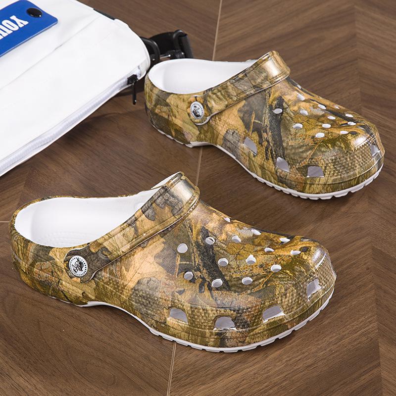 Customizable Unisex Breathable Garden Clogs - Trendy and Casual