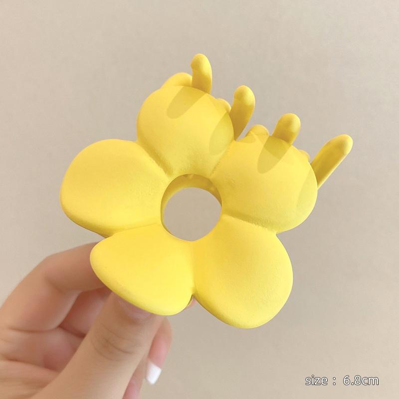 Fashion Flower Hair Claws for Women Hair Clips Crab Clamps Frosted Ponytail Shark Clip Headdress Hair Accessories
