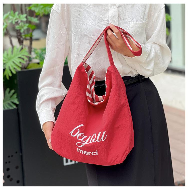 Simple Bag, Commuter Shoulder Bag, Large Capacity, High Value, Positive and Negative Dual-purpose Striped Canvas Bag