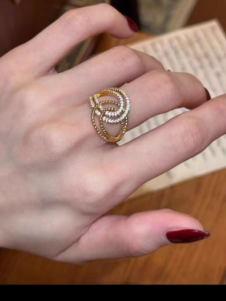 Simple and exquisite gold double ring love micro-inlaid sparkling diamond ring women's thousand gold wind light luxury high-end index finger ring