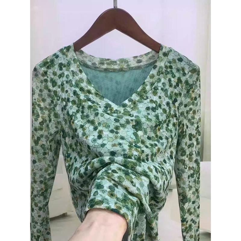 Printed V-neck Noble Long-sleeved Fashionable Mesh New Fashion Bottoming Slimming Top