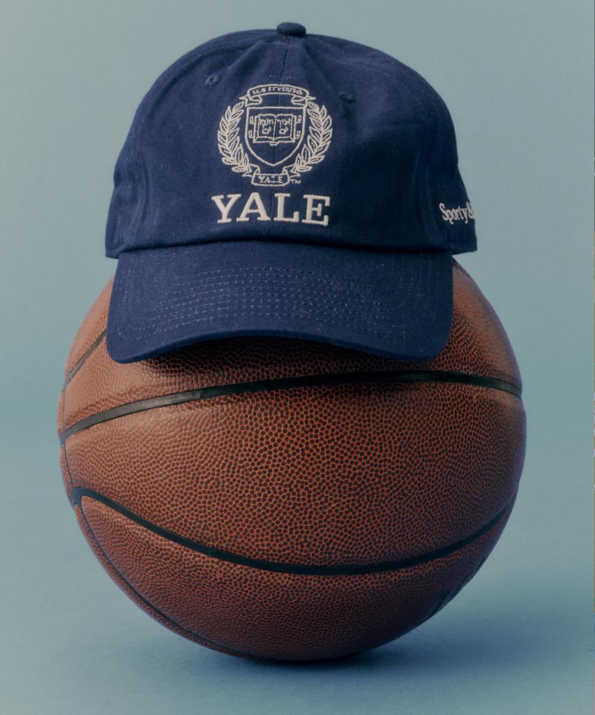 SPORTY&RICH Yale Crest Cap R265Aoh112