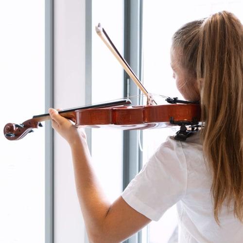 kwmobile Violin Shoulder Rest for 1/4 and 1/8 Violins - Adjustable Soft Rubber Feet - Violin Shoulder Protection