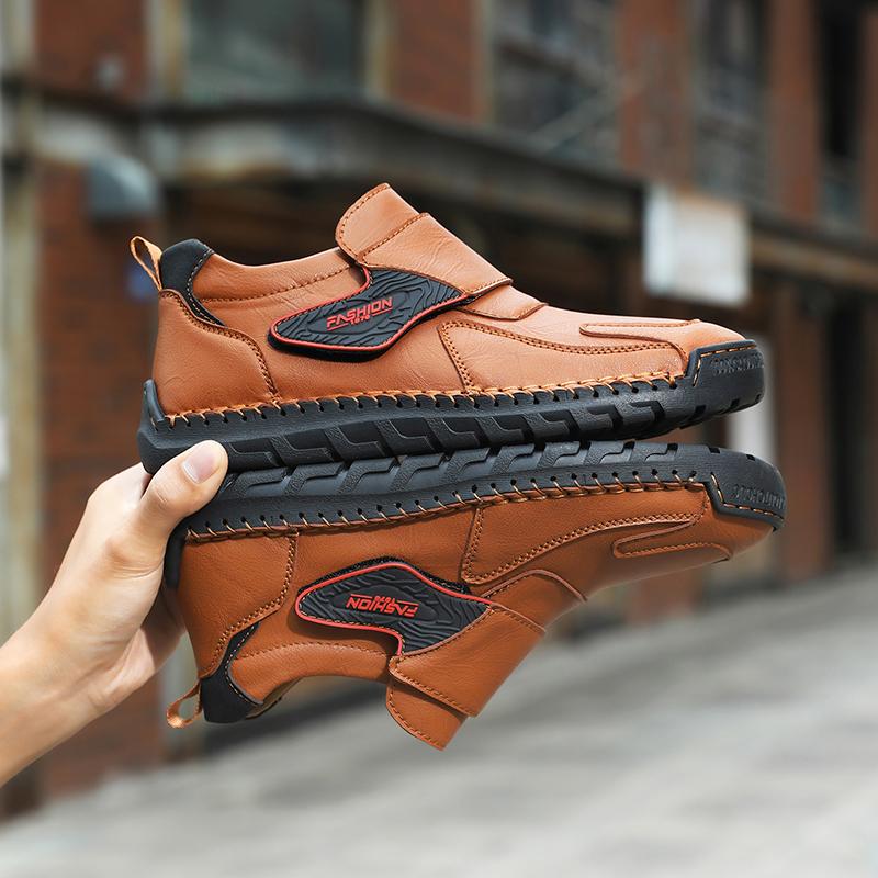 2024 Men Leather Casual Walking Shoes New Arrival Mens Comfortable Loafers Mens All-match Slip On Shoes Monk Strap Flats