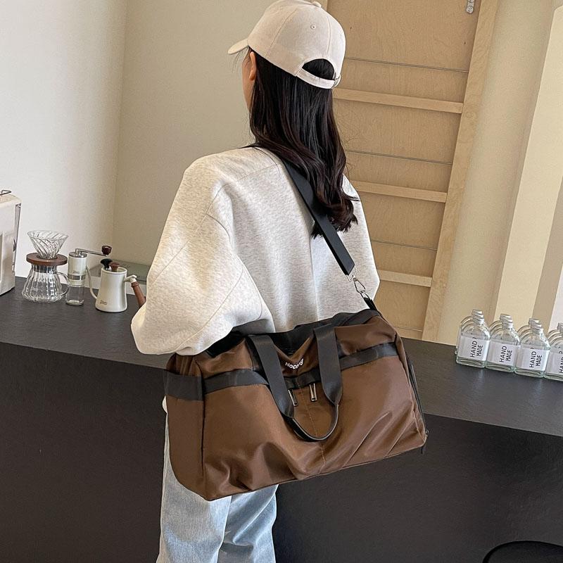 Crossbody Yoga Fitness Bag Women's Outgoing Portable Luggage Bag Separation Shoes Bags Large Capacity Travel Bag