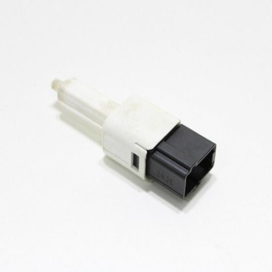 1Set Car Front Left Brake Light Stop Lamp Switch Replacement For Nissan F85CS23