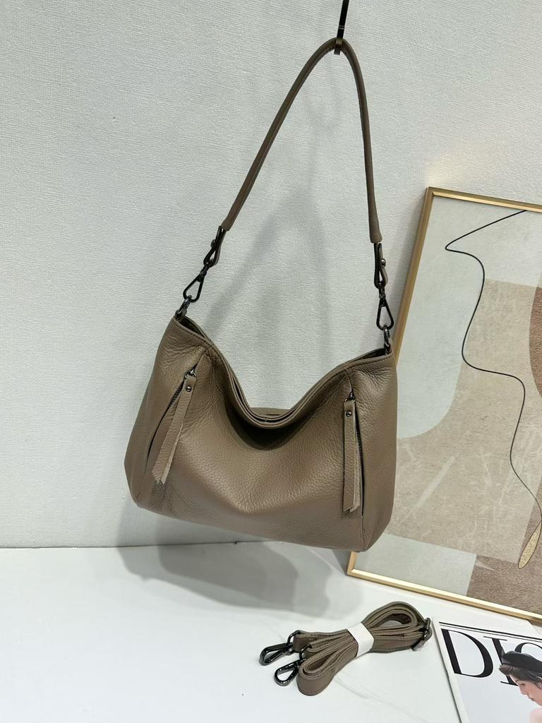 Women's Top-Grain Leather Crossbody Shoulder Bag | Large Capacity Solid Color | European American Fashi Commuter Handbag