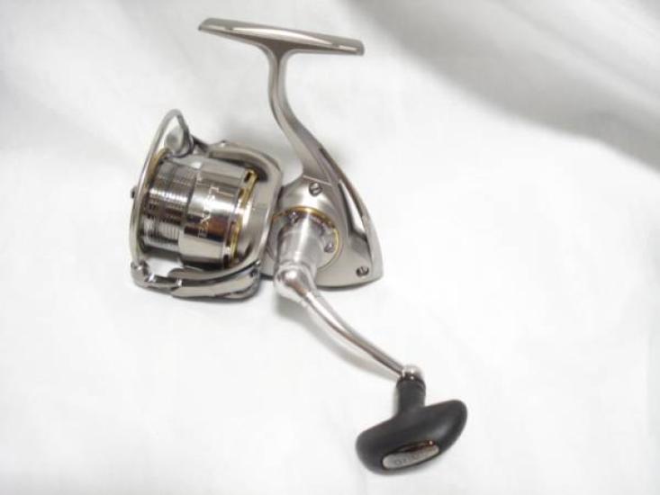 [USED]DAIWA Exist 2508R Spinning Reel Excellent Condition