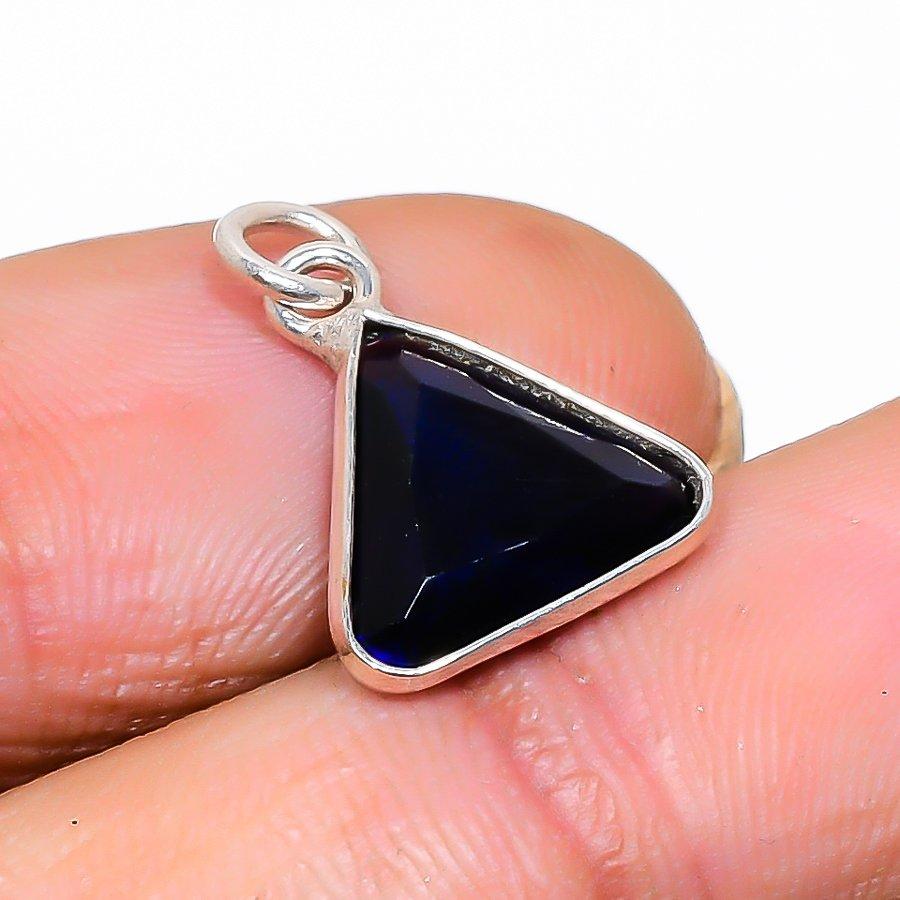 

London Blue Topaz Gemstone 925 Sterling Silver Jewelry Pendant 0.59 GK-3841