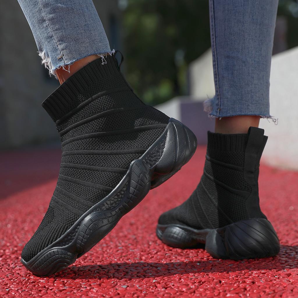 Women Fashion Unisex Breathable Brand Casual Sneakers Men Black Socks Sneakers Men Slip on High Sports Shoes