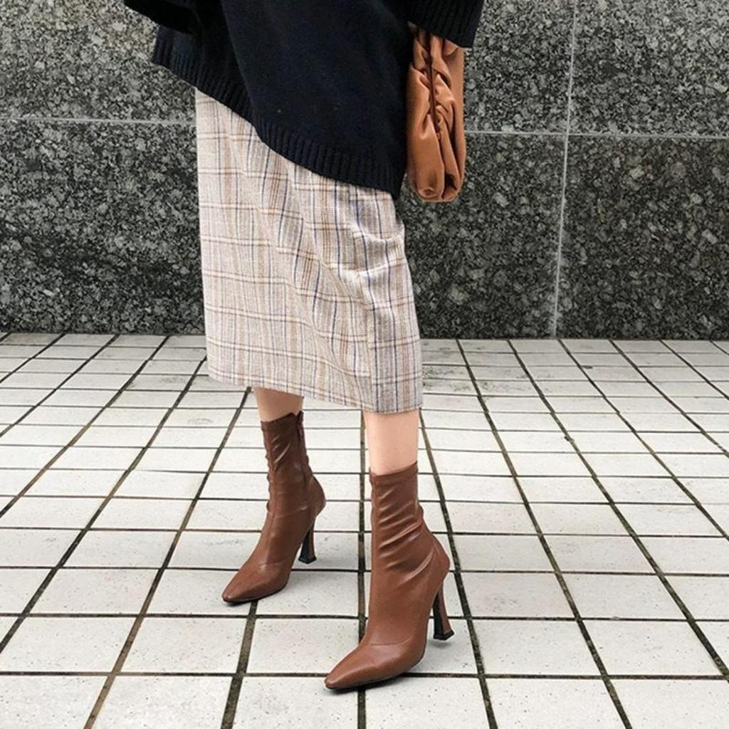 Europe, America, autumn and winter square head high-heeled short boots women's thin heel medium tube elastic boots tide