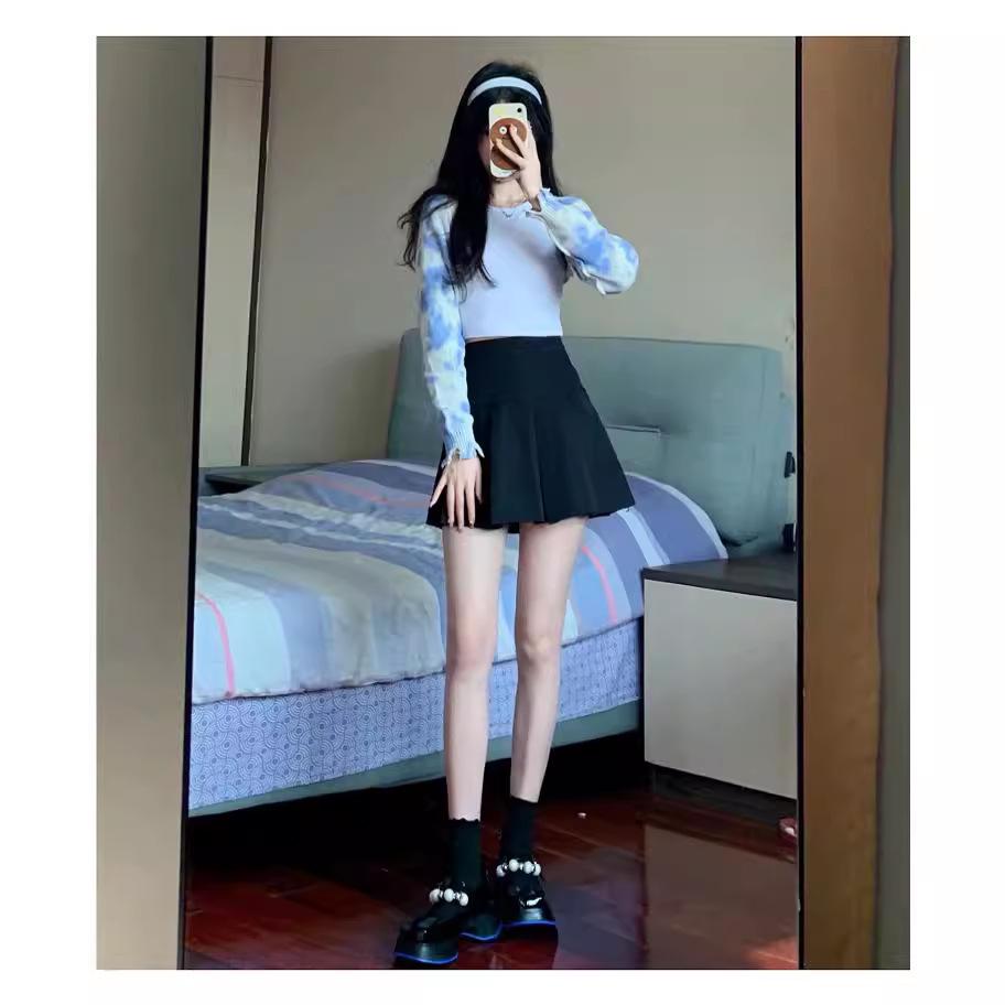 Spring Autumn 2023 Women's Black A-Line Puffy Umbrella Skirt - Pleated Midi, Slim Fit, Waist-Flattering, Short Skirt Fashion for Tall Figures