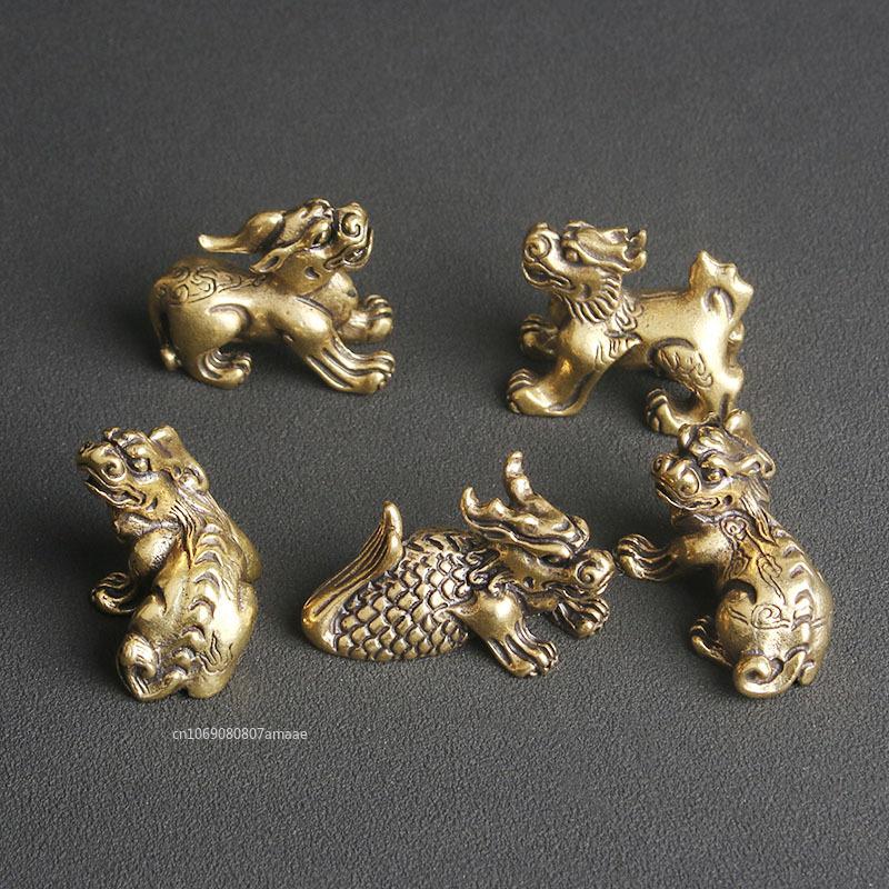 Retro Brass Mythical Beast Miniatures Figurines Tea Pet Retro Copper Animal Kirin Small Statue Desktop Home Decoration Ornament