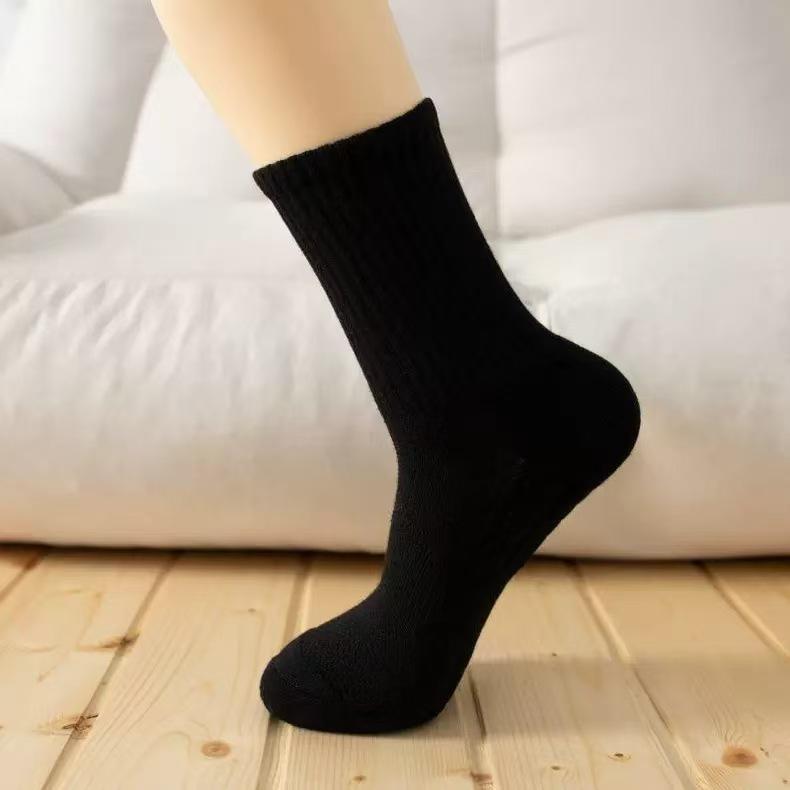 Men's Thickened Towel Bottom Sports Socks & Women's Long Basketball Socks