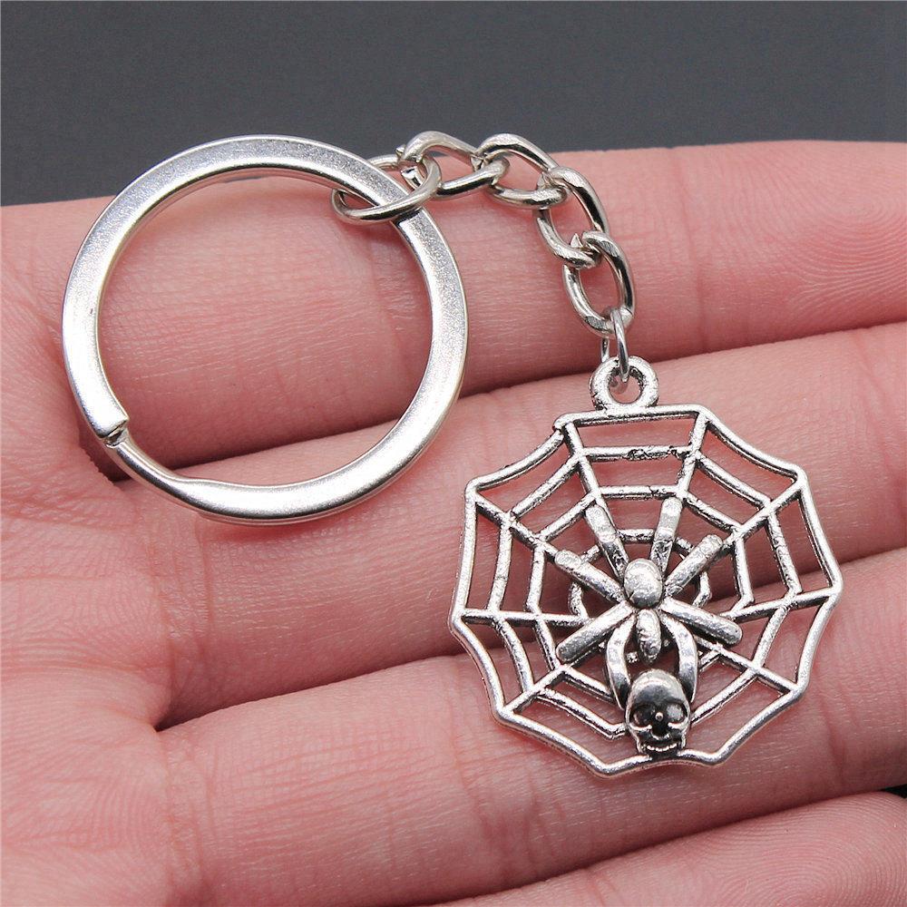 Halloween Spider Bat Spooky Keychain for Couples New Arrival Vintage Graduation Gift Simple Key Organizer