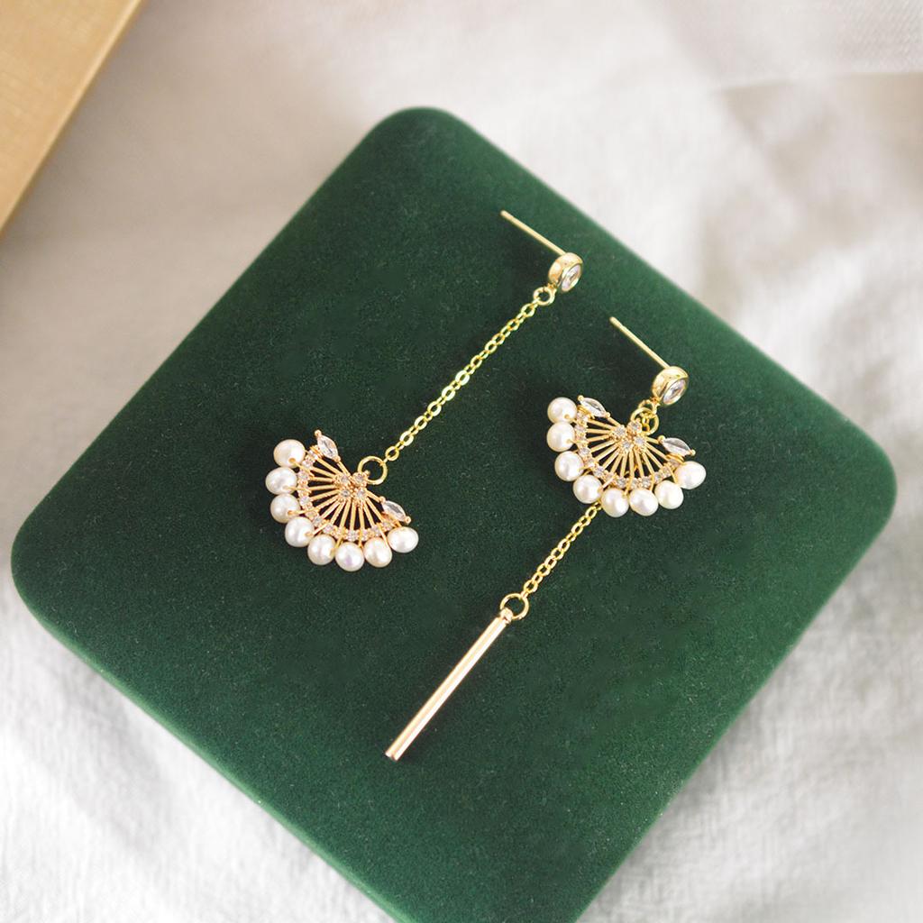 Korean New Fan-shaped Asymmetrical Earrings, Handwoven Natural Freshwater Pearl Stud Earrings, Niche 911 Silver Needle Women