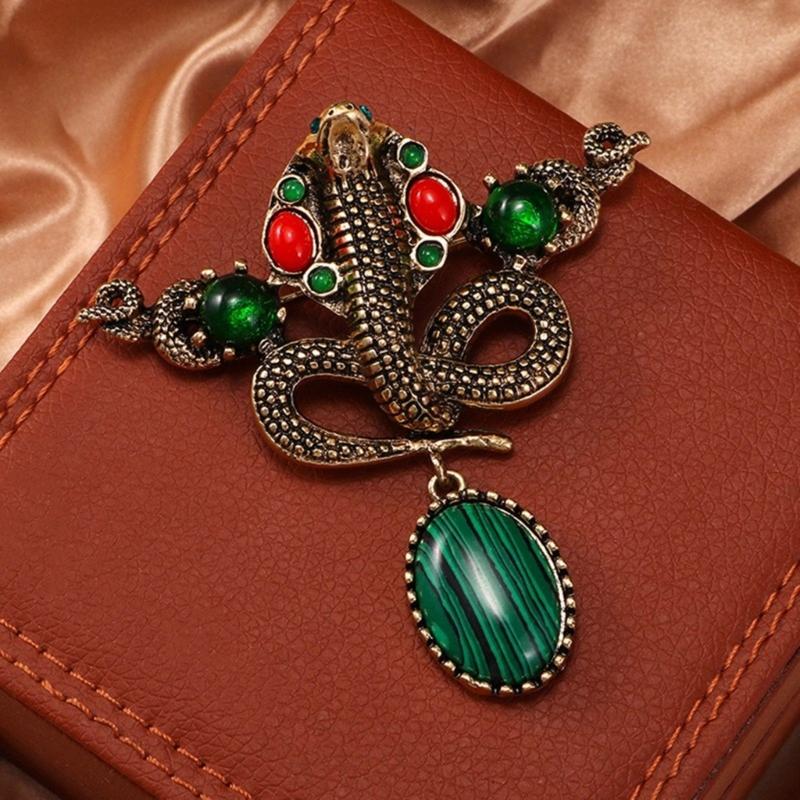 Fashionable Indian Snake Enamel Lapel Pin with Dripping Oil Designs Contrast Accessory for Party Supplies Costumes