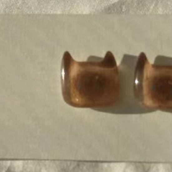1 Paire Boucles d'Oreilles Clous Sans Bavures Légères Design Chaton Clous d'Oreilles Sans Allergène Invisibles Non Irritantes Boucles d'Oreilles Bijoux Cadeau