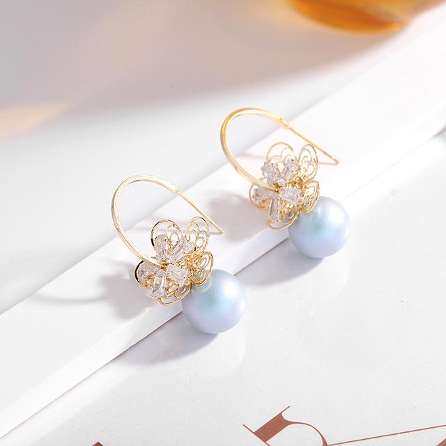 

Модные серьги с опаловым цветком для девочек, Новое поступление в Корее, жемчужные серьги, романтические рождественские подарки, милые простые свадебные серьги-гвоздики синий