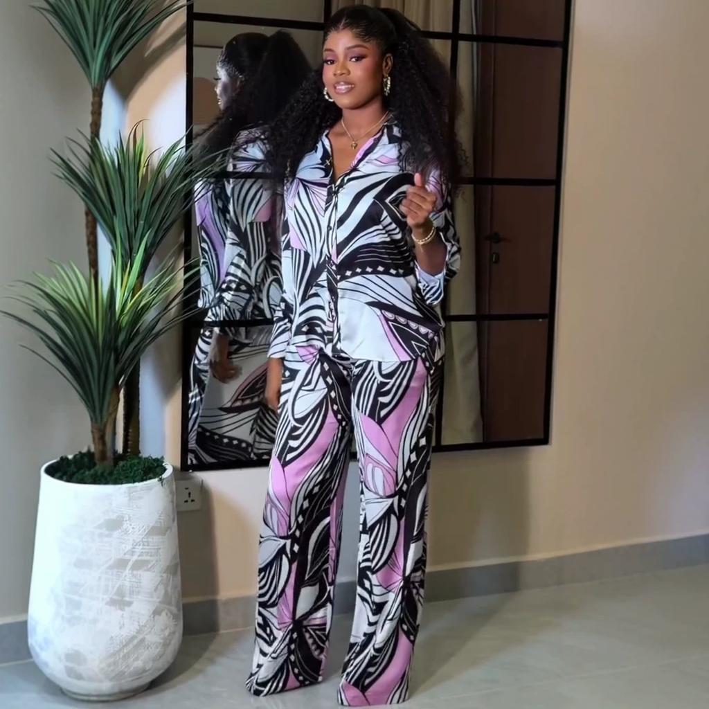 European and American large size fashion long-sleeved V-neck printing new women's shirt casual trousers African foreign loose suit