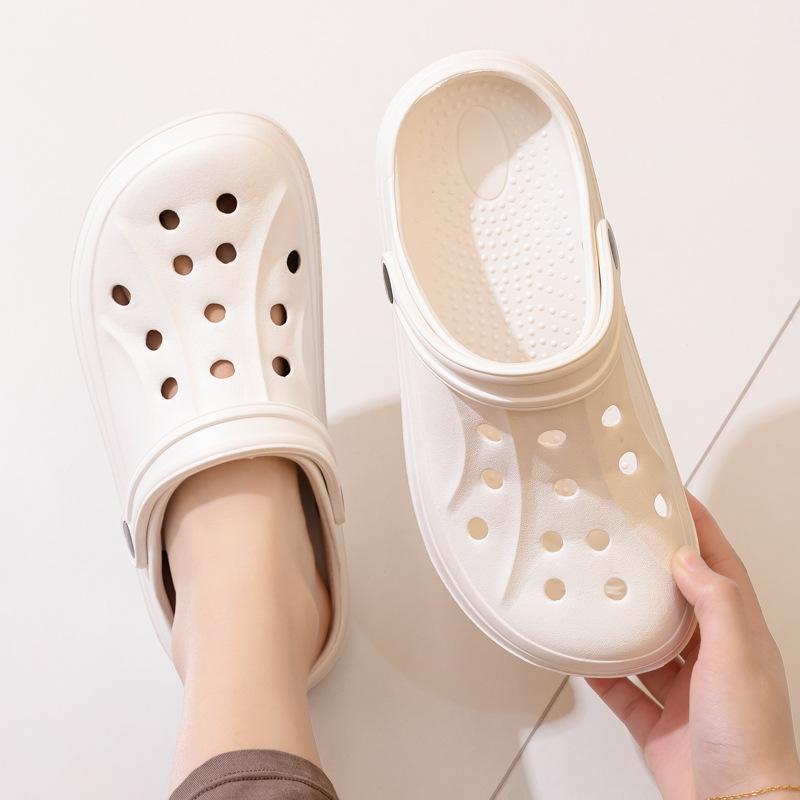 Women Summer Thick Sole EVA Clogs Breathable Hole Garden Shoes Anti-slip Beach Drifting Water Sandals