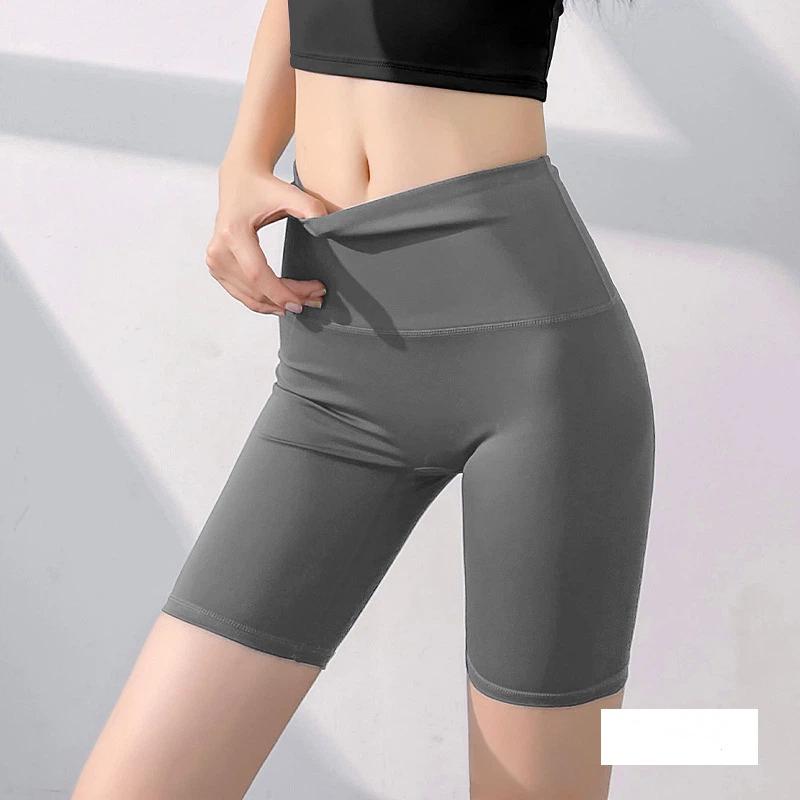 New Summer Yoga Shorts Female Sports Five Point Pants Nude High Waisted Butt Lifting Yoga Pants Short Style for Women