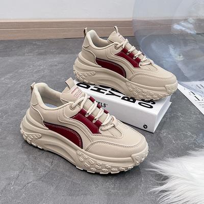 Ins Koreanische Version von Plattform-Dad-Schuhen 2025 Frühling neue Street-Shot Studenten-Lauf-Sneaker erhöhend lässig Q018