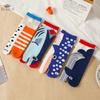 Damskie skarpetki z separatorem palców w kształcie delfina Zabawny i uroczy design z kreskówki Bawełniane skarpetki Pochłaniające pot Skarpetki do połowy łydki