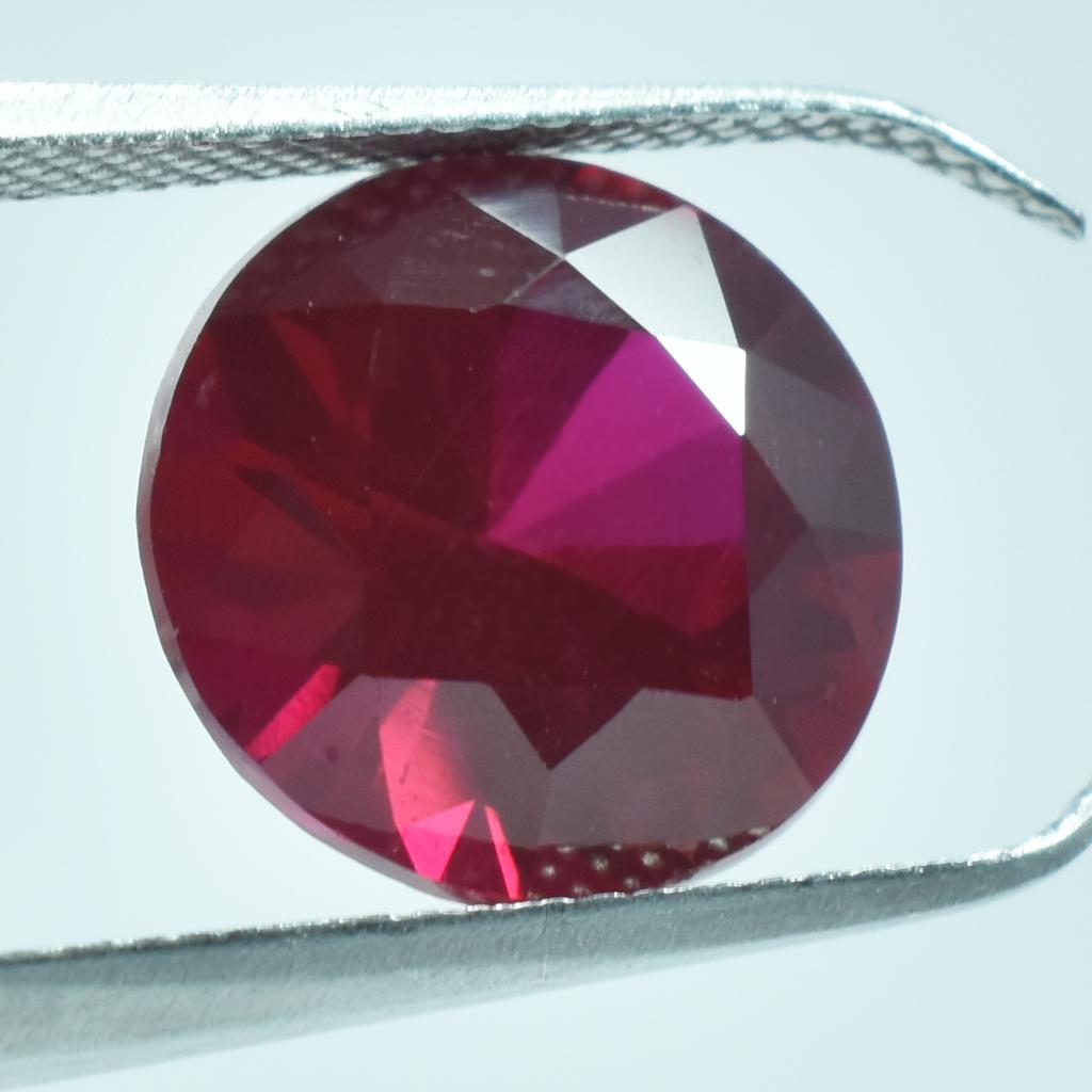 Natural Red Ruby Loose Gemstone 5.15 ct Round Cut for Jewelry Making and Gem Collections