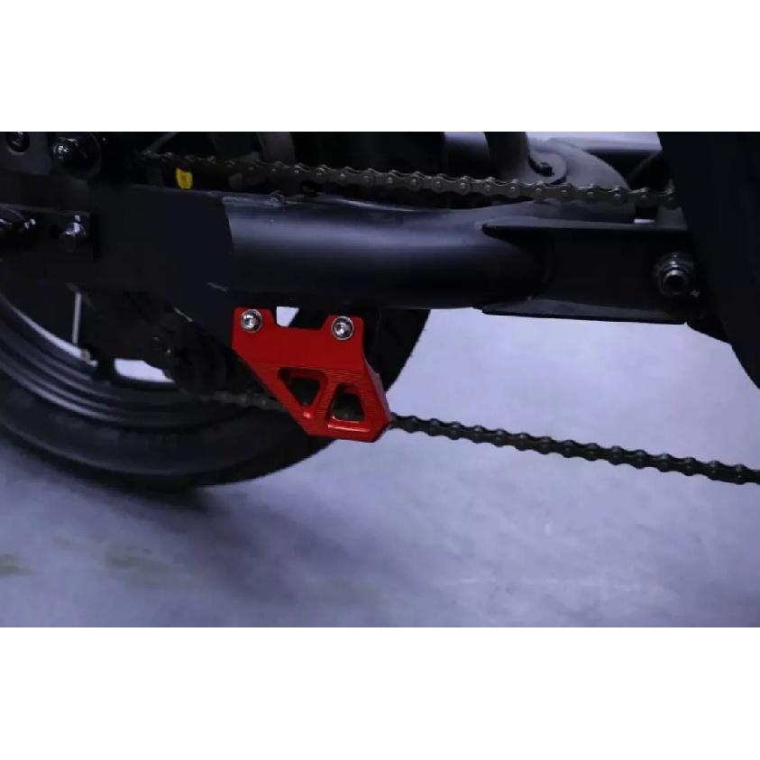Motocyklové příslušenství PRO HONDA CRF1100L TWIN / CRF1100L TWIN ADV SPORTS 2022 kryt řetězu