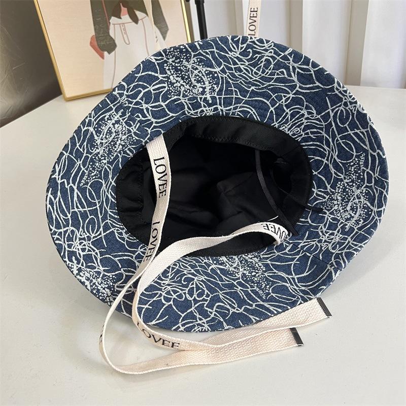 Fashion spring and summer big brim strap bucket hat women travel vacation sunscreen visor versatile show washbasin hat tide
