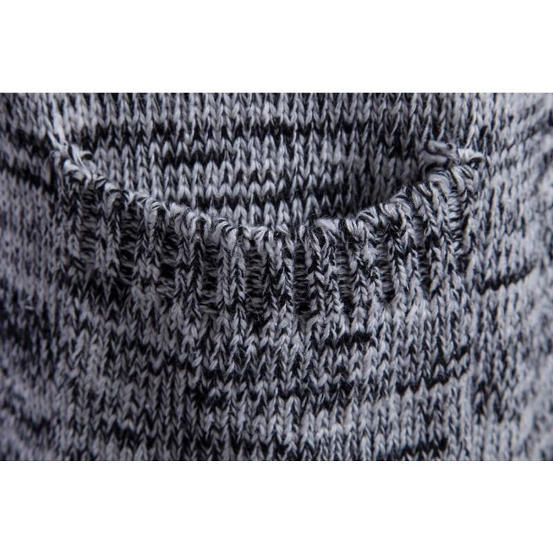 Herren Strickjacke mit Kapuze Dicker Pullover Winter Neuer Pullover zum Tragen eines warmen Freizeitmantels Schlanker bequemer modischer schwarzer Mantel