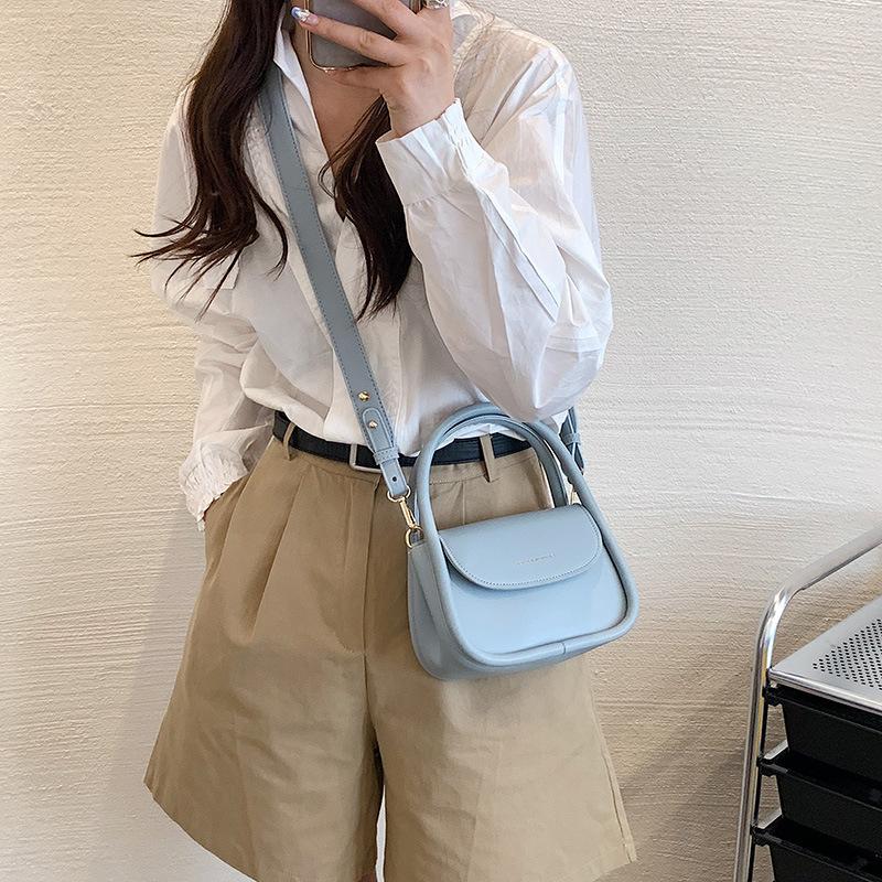 Niche Design Bag Women'S Summer Fashion Texture Shoulder Small Square Bag Foreign Style Portable Messenger Bag