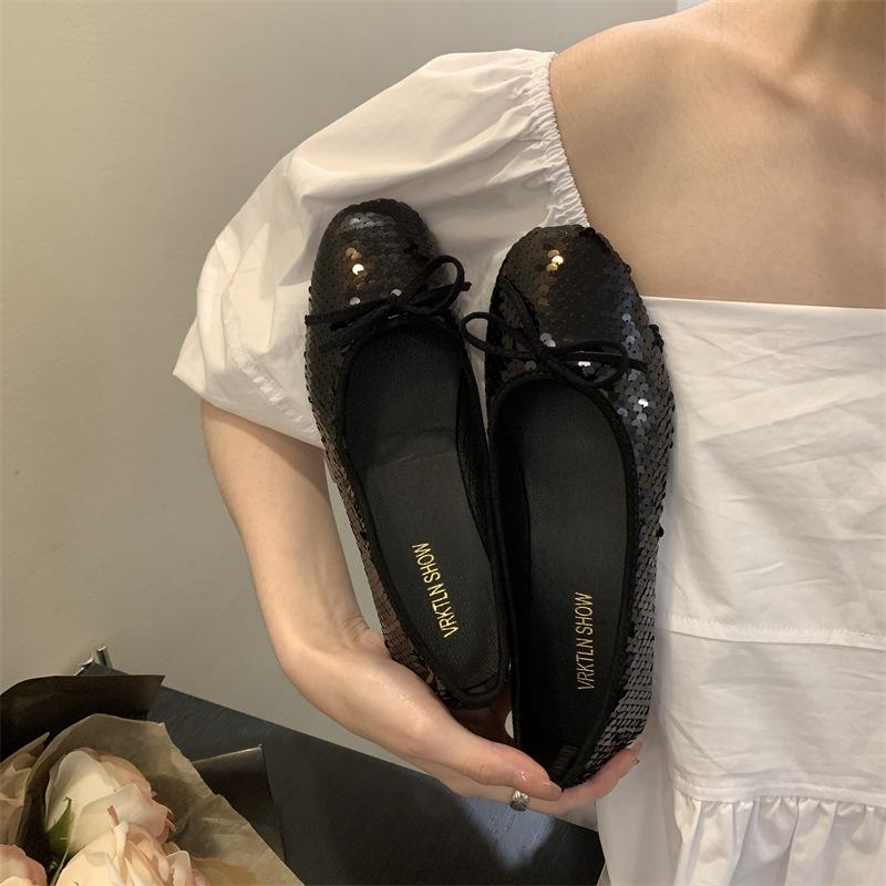 Xiaoxiangfeng Silver Sequined Single Shoes Women's 2025 New Bow Ballet Square Head Flat Bottom Ladyshoes Lazy Doudou Shoes
