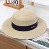 New French Flat Top Straw Hat Design Temperament Sunscreen Hat Summer Beach Hat for Summer Trips