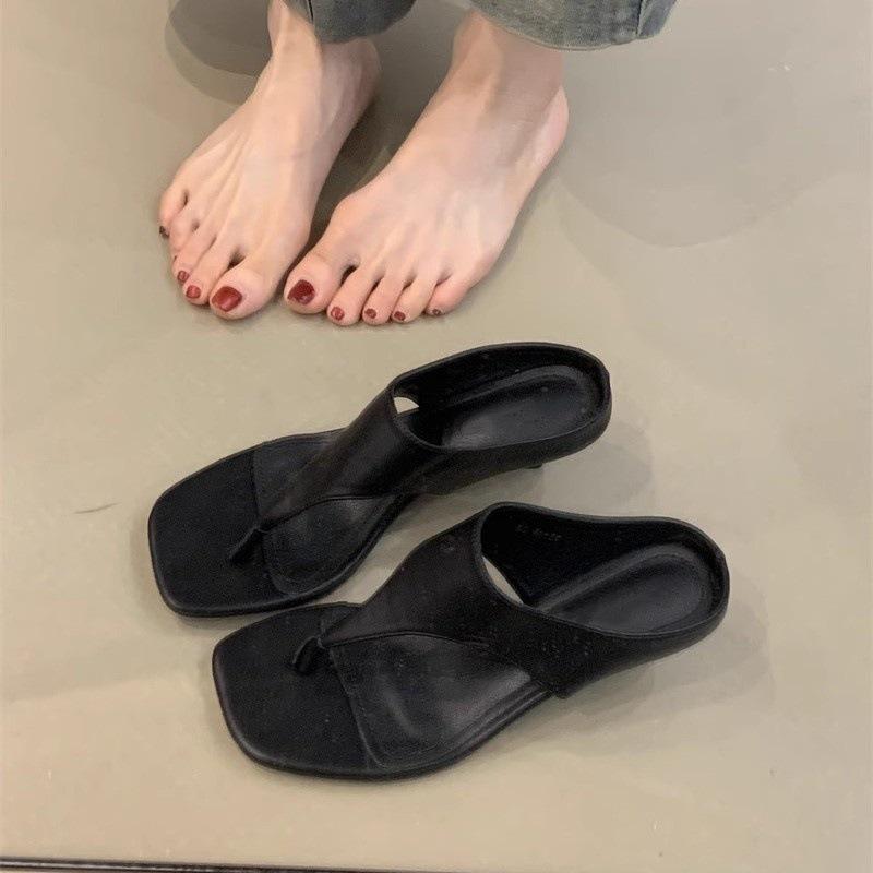 Retro High-heeled Sandals New Niche Temperament Simple Fairy Toe Thin Heel Flip-flops