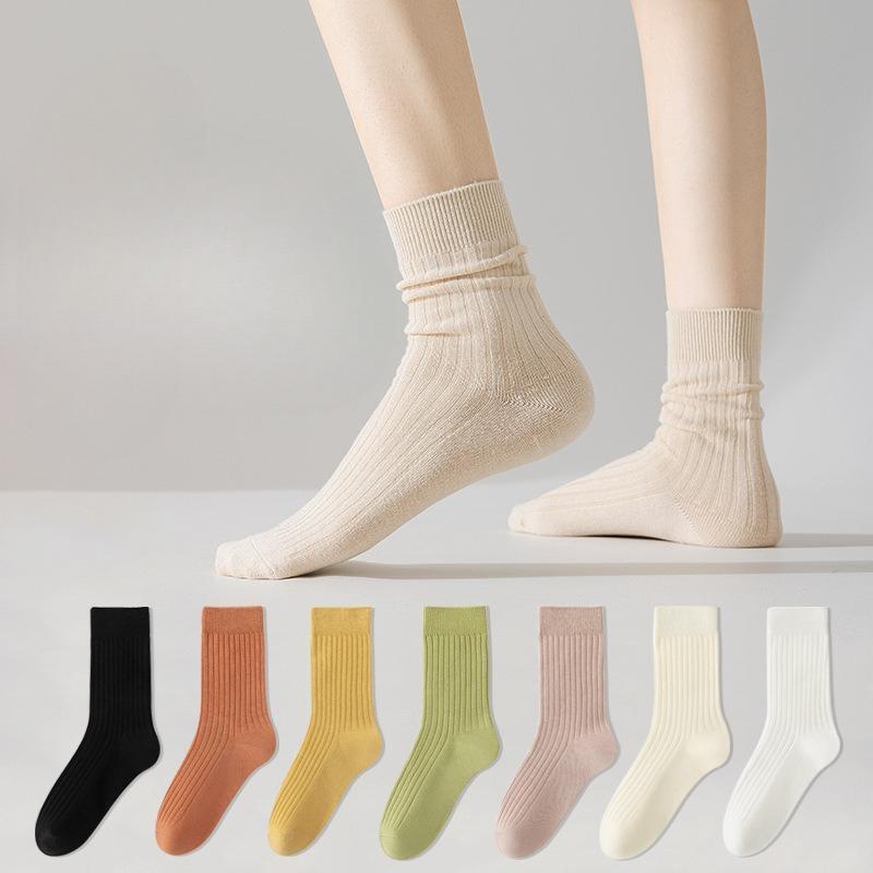 Female Spring and Autumn Pure Color All Build Loose Mouth In The Tube Pile Pile Cotton Socks