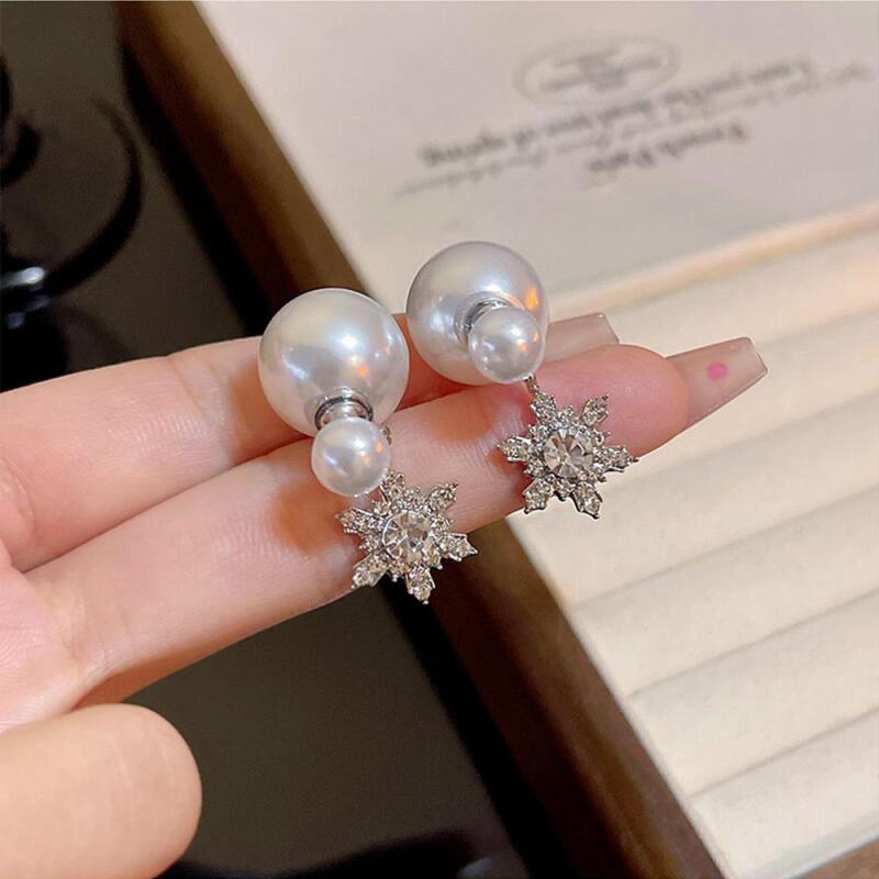 

Women s Pearl Snowflake Design Bling Earrings ONECOLOR