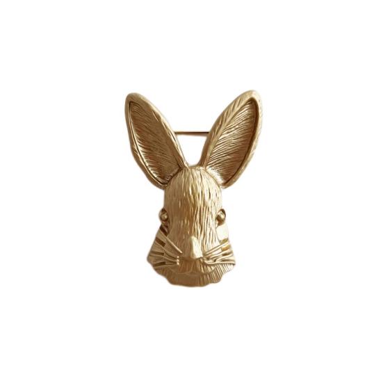 Women Brooch 3D Rabbit Head Retro Anti-slip Exquisite Wear-resistant Coat Collar Hat Scarf Decoration Clothes Pin Garment Jewelry Party Prom Brooch